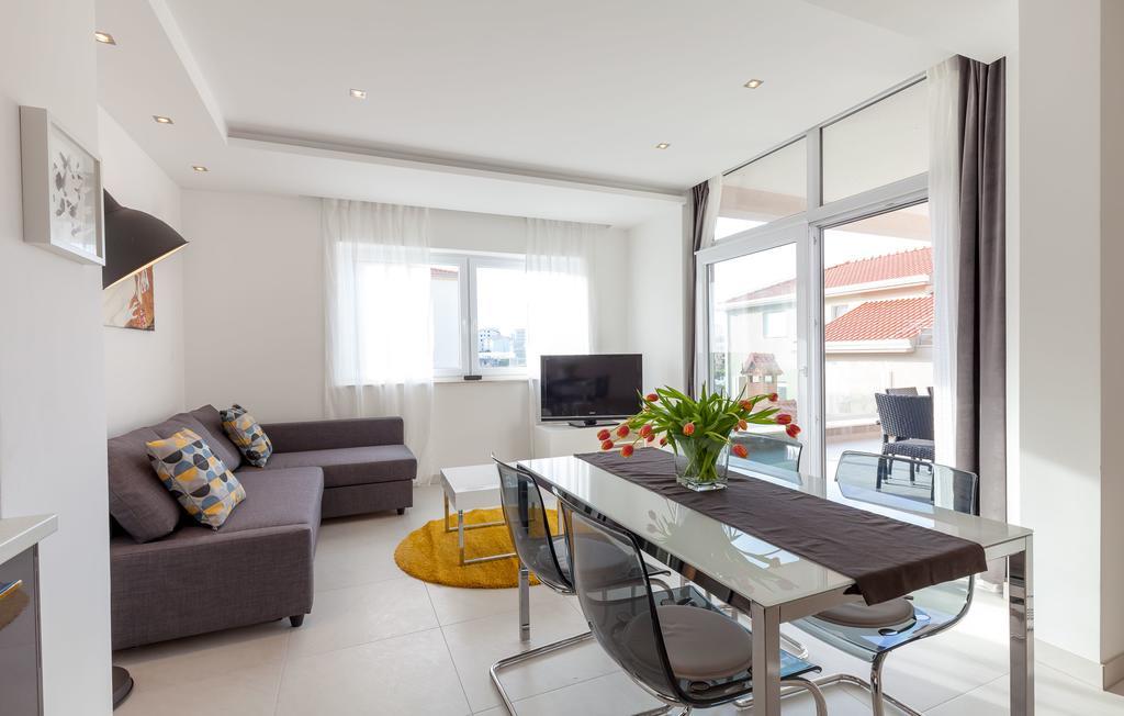 Olive Tree Apartments Podstrana Ngoại thất bức ảnh