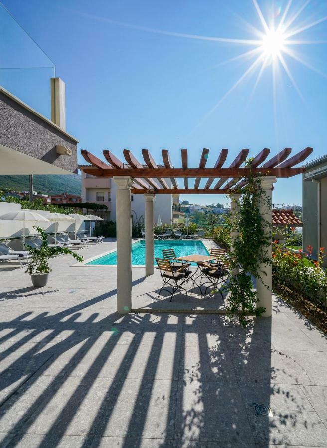 Olive Tree Apartments Podstrana Ngoại thất bức ảnh